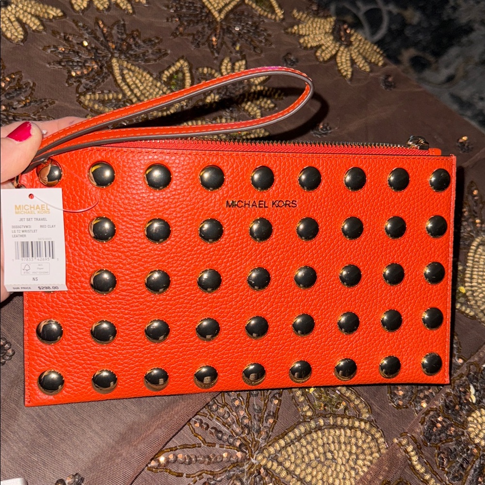 Michael Kors big jet set travel, Orange Studded Clutch - Picture 1 of 14